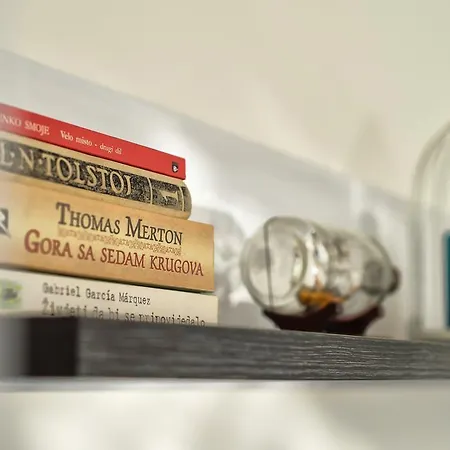 Carmela 스플리트