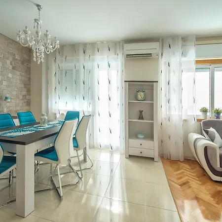 Carmela * 스플리트