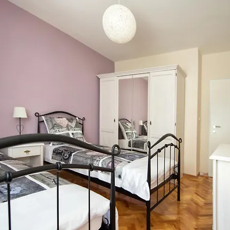 Appartement Carmela *