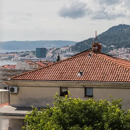 Carmela Apartman Split